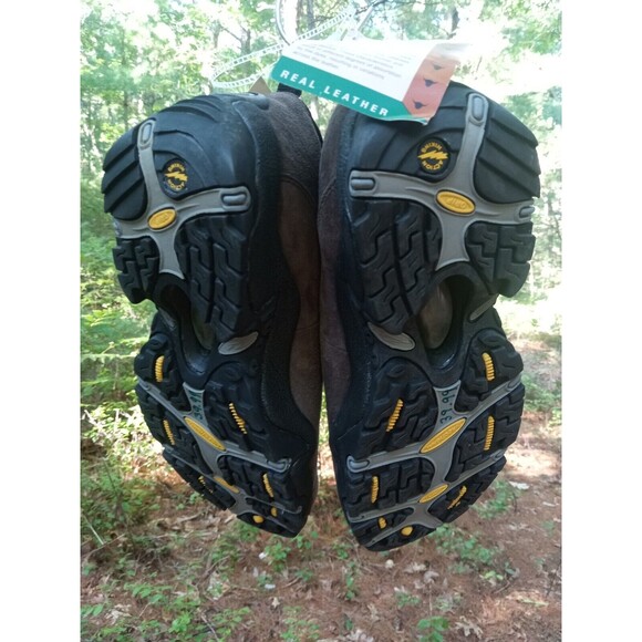 Nevados Mens Carbon Low Suede Walking Trail Slip-On Size 8.5 Omni Directional - Picture 4 of 9